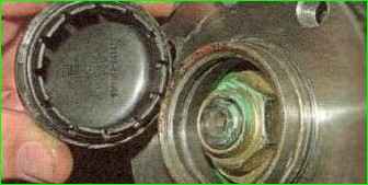 Как заменить подшипник заднего колеса Лада Приора