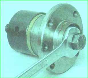 Как заменить подшипник заднего колеса Лада Приора