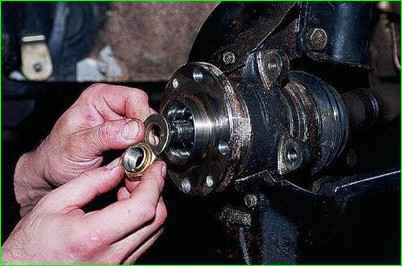 Замена подшипника передней ступицы