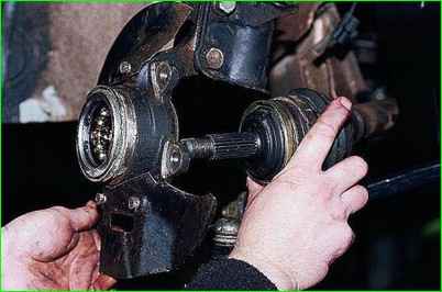 Замена подшипника передней ступицы