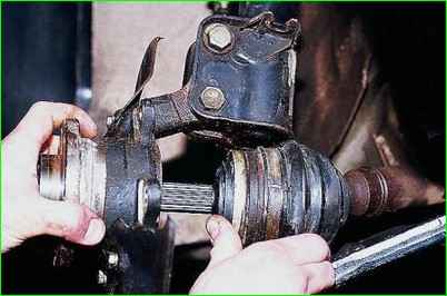 Замена подшипника передней ступицы