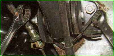 Как заменить сайлентблок задней балки