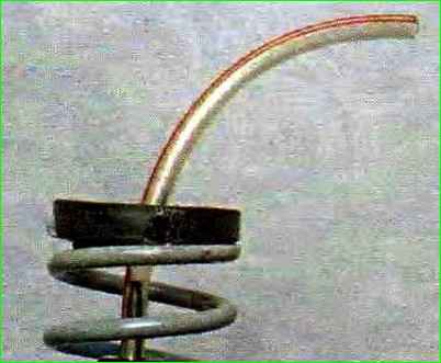 Установка амортизатора и пружины