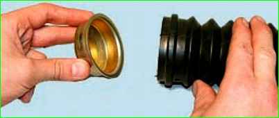 Снятие заднего амортизатора