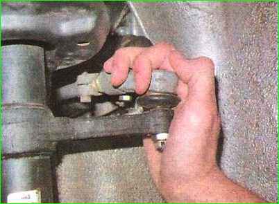 Перевірка технічного стану кермового керування