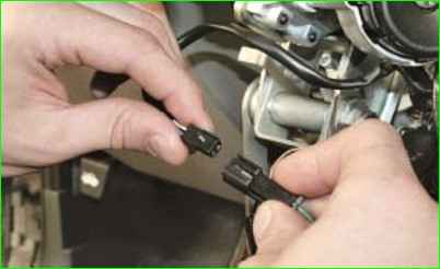 Рульдің электрлік бағанасын алу және орнату