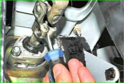 Рульдік жетек білігін алу және орнату