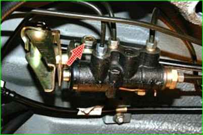 Adjusting the pressure regulator drive