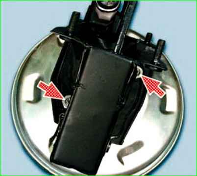 Как проверить и заменить вакуумный усилитель тормозов