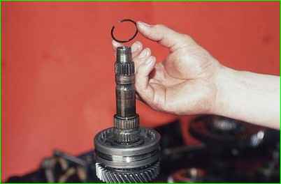 Demontage der Sekundärwelle