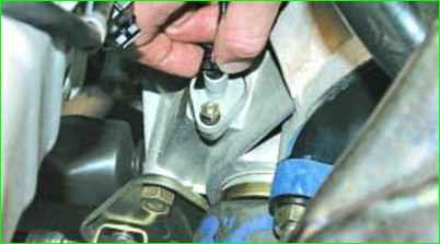 Снятие и установка коробки передач