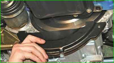 Снятие и установка коробки передач