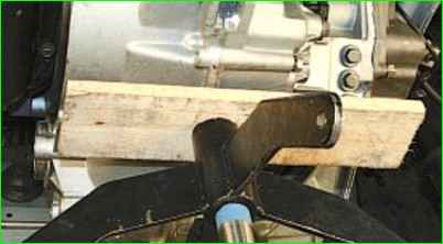 Снятие и установка коробки передач