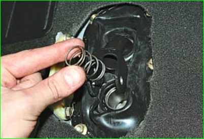 Ремонт важеля перемикання передач