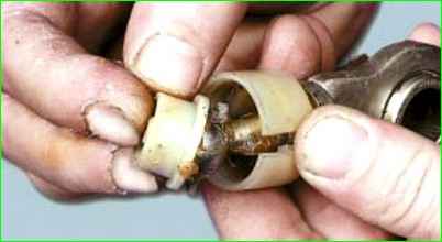 Ремонт важеля перемикання передач