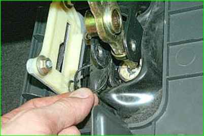 Ремонт важеля перемикання передач