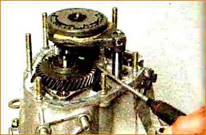 Разборка и сборка коробки передач Лада Приора