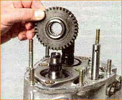 Разборка и сборка коробки передач Лада Приора