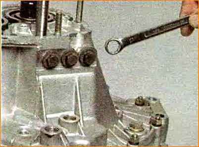 Разборка и сборка коробки передач Лада Приора