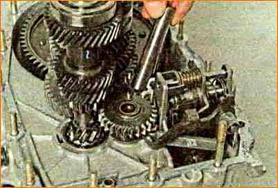 Разборка и сборка коробки передач Лада Приора