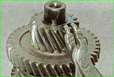 Demontage der Sekundärwelle