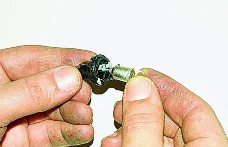 Снятие и проверка комбинации приборов автомобиля Соболь  