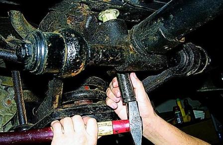 Ремонт маятниковых рычагов автомобиля Соболь