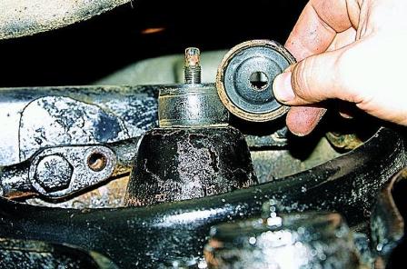 Замена амортизаторов подвесок автомобиля Соболь