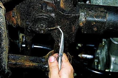 Ремонт маятниковых рычагов автомобиля Соболь