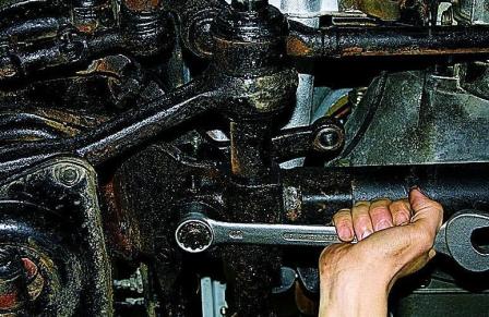 Ремонт маятниковых рычагов автомобиля Соболь