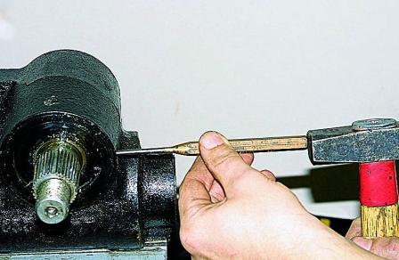 Регулировка рулевого механизма с гидроусилителем автомобиля Соболь