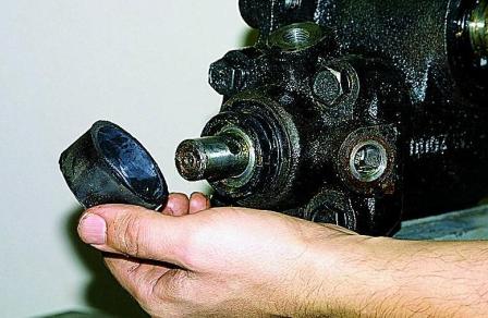 Регулировка рулевого механизма с гидроусилителем автомобиля Соболь