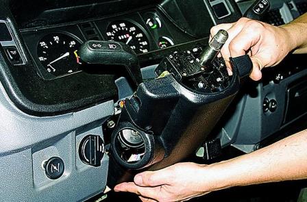 Снятие и разборка рулевой колонки автомобиля Соболь 