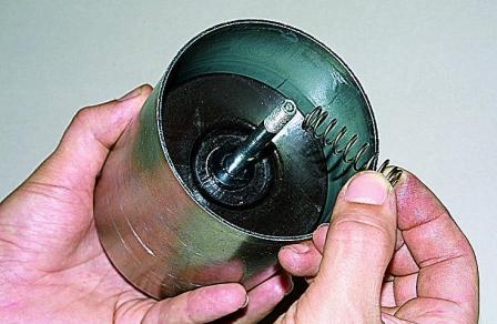 Доливка, замена масла и фильтра гидроусилителя руля автомобиля Соболь