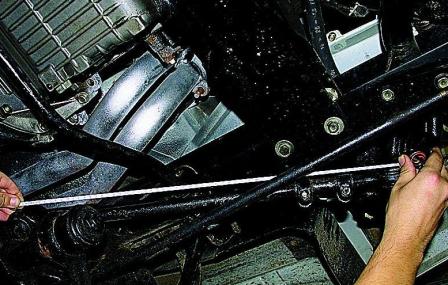 Замена рулевых тяг и их шарниров автомобиля Соболь