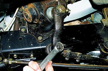 Замена рулевых тяг и их шарниров автомобиля Соболь