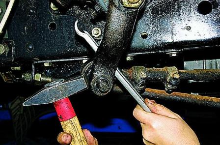 Замена рулевых тяг и их шарниров автомобиля Соболь