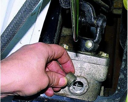 Снятие и регулировка рулевого механизма автомобиля Соболь