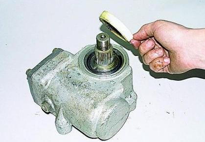 Снятие и регулировка рулевого механизма автомобиля Соболь