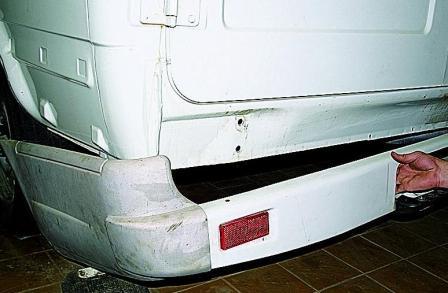 Снятие и установка бамперов автомобиля Соболь