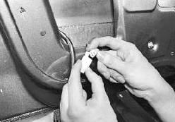 Снятие передней двери УАЗ Патриот