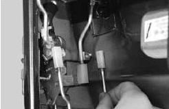 Замена личинки замка передней двери УАЗ Патриот