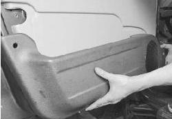 Снятие и установка обивки передней двери УАЗ Патриот