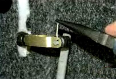 Замена троса привода дроссельной заслонки УАЗ Патриот