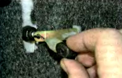 Замена троса привода дроссельной заслонки УАЗ Патриот