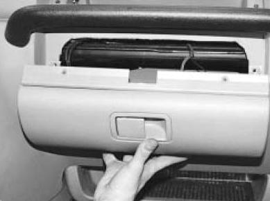 Замена крана отопителя УАЗ Патриот