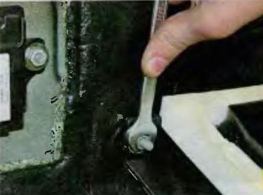 Снятие и установка отопителя автомобиля УАЗ Патриот