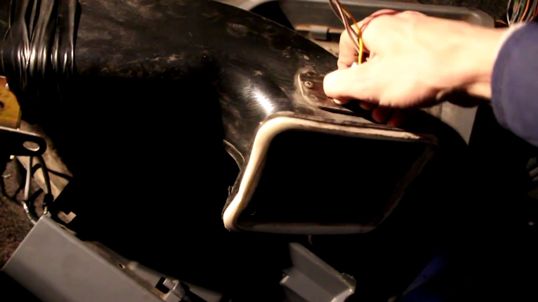 Замена радиатора отопителя УАЗ Патриот