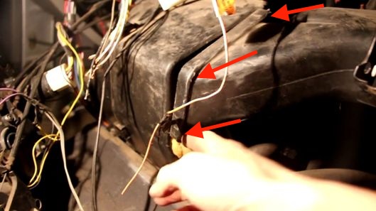 Замена радиатора отопителя УАЗ Патриот