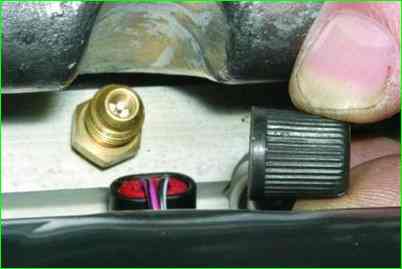 Как проверить давление топлива